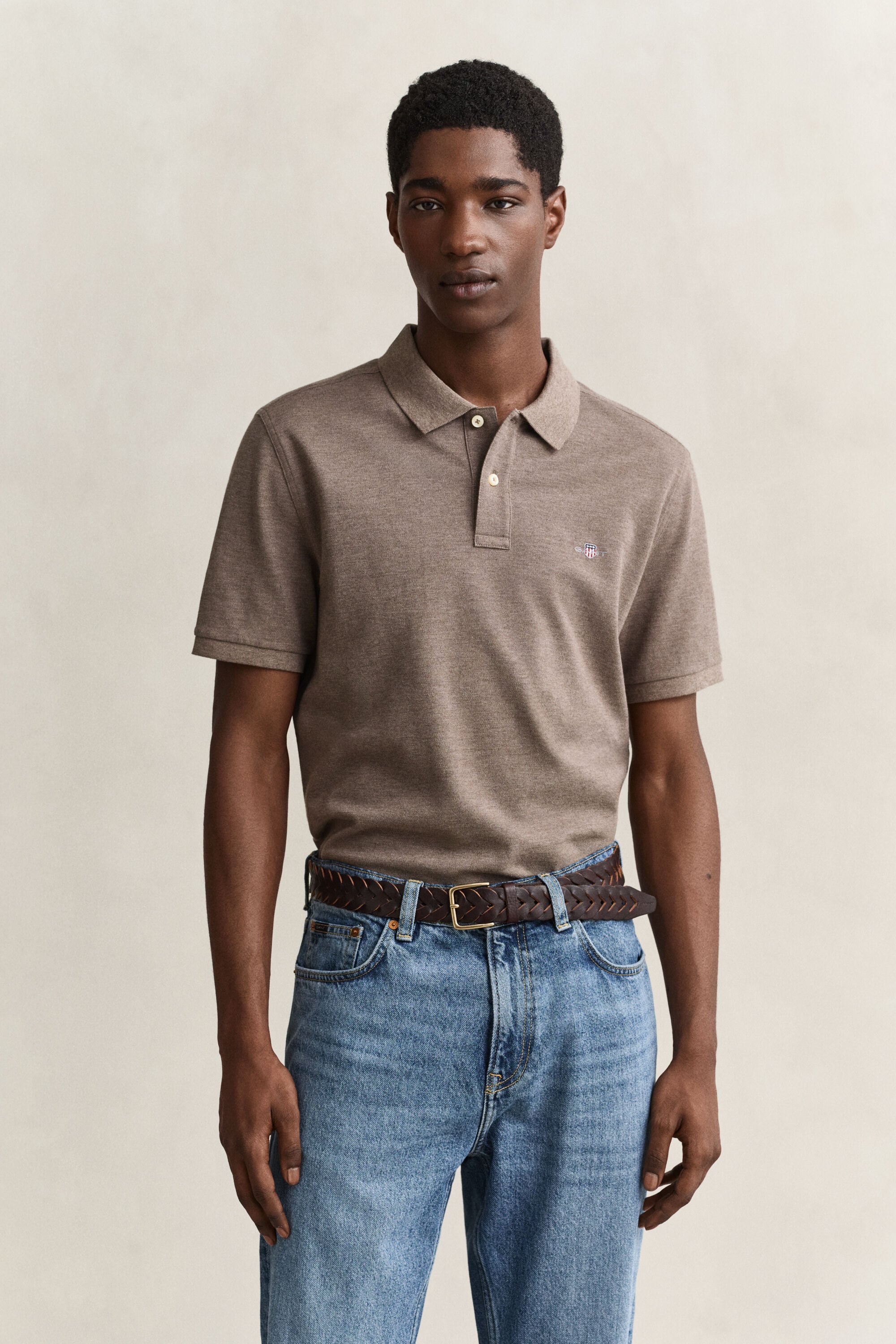 Regular fit ‑mitoitettu pikeepaita