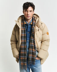 Monisävyinen ruutuhuivi