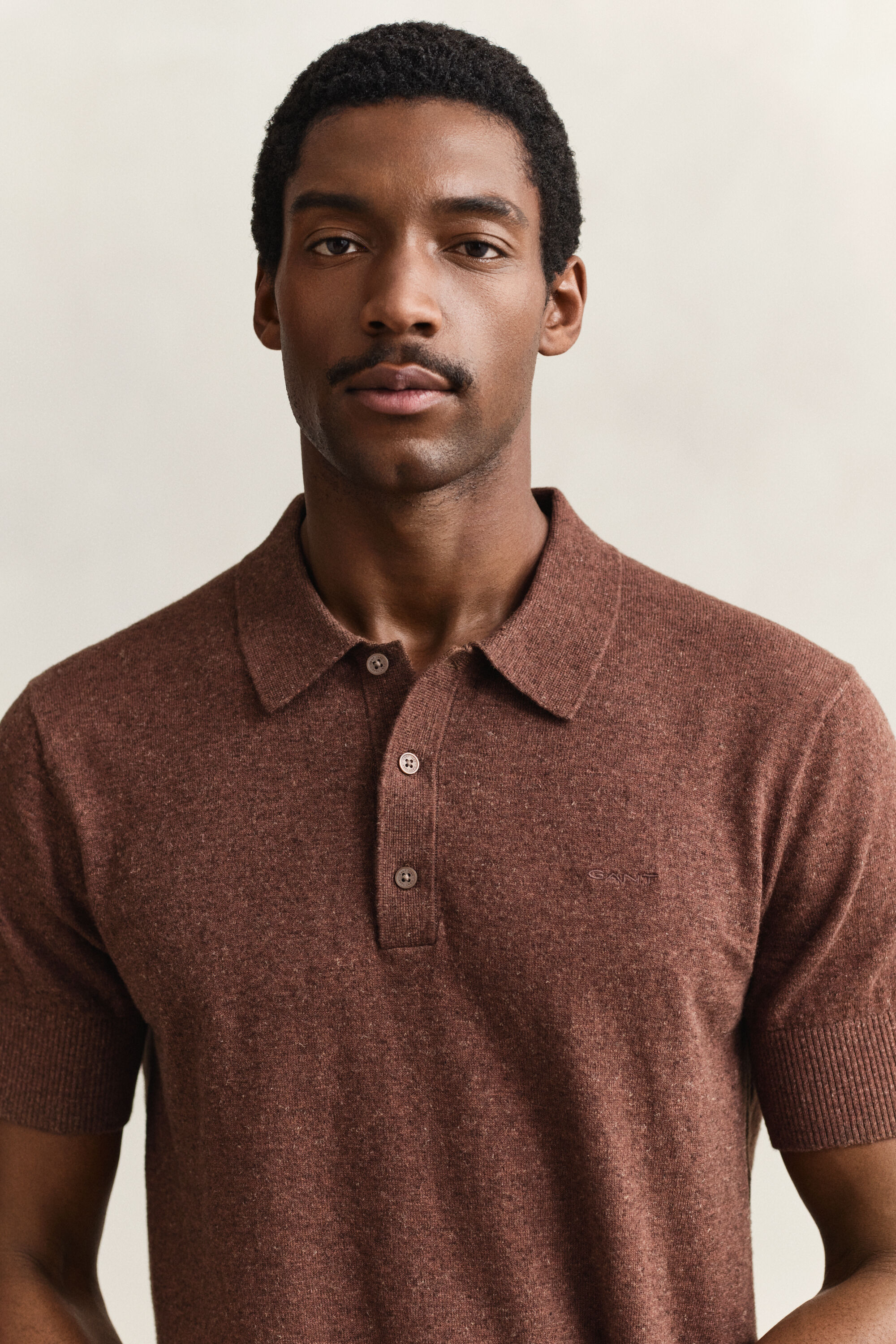 Lyhythihainen pikeepaita slub-puuvillasekoitetta