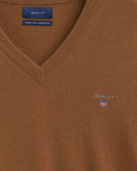 V‑neulepusero eritt&auml;in hienosta lampaanvillasta