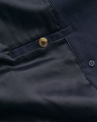 Puolipitkä trenssitakki