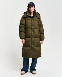 Kokopitkä untuvatakki