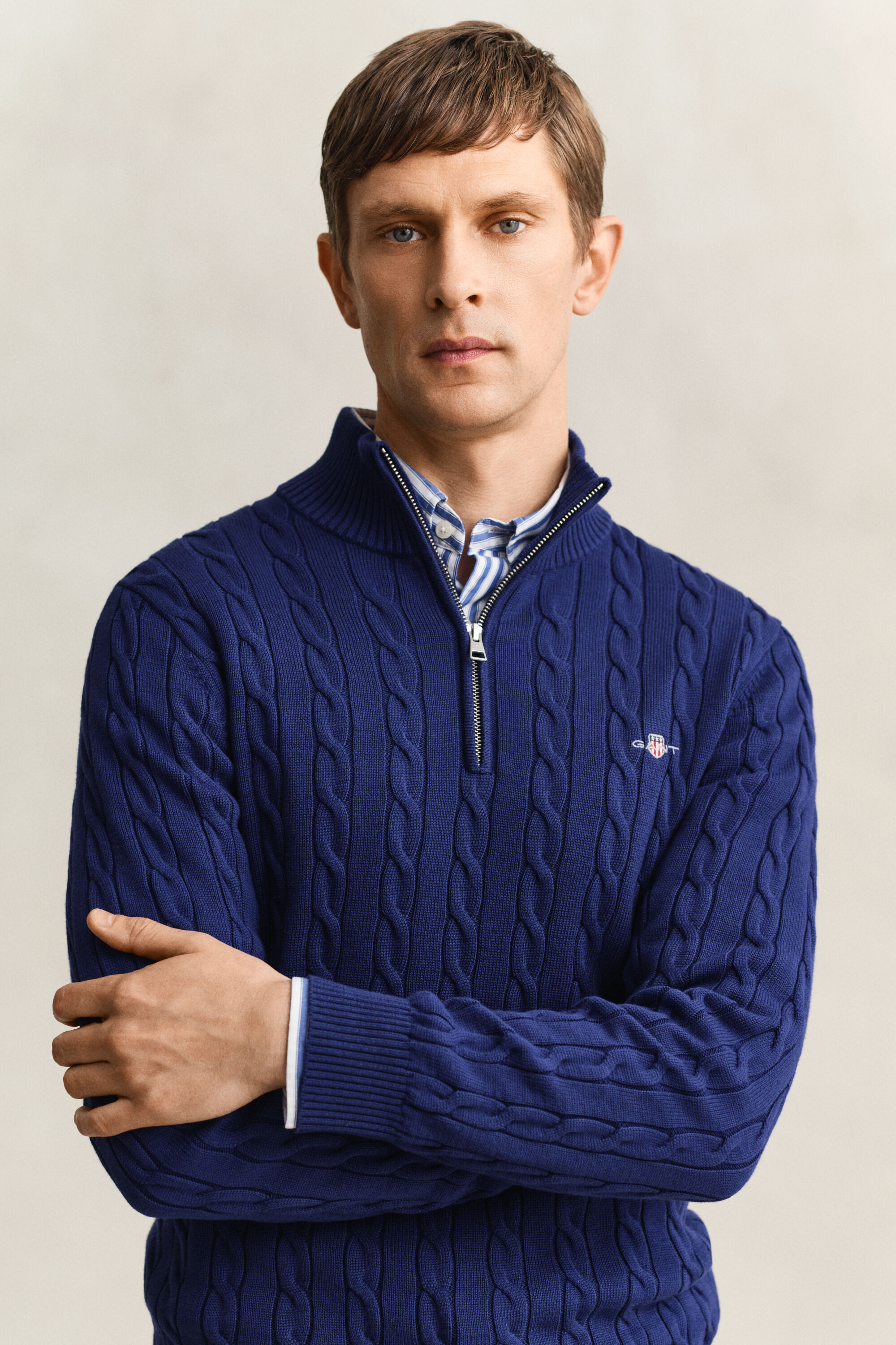 Puuvillainen palmikkoneule, vetoketjukaulus