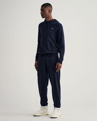 Neulotut collegehousut