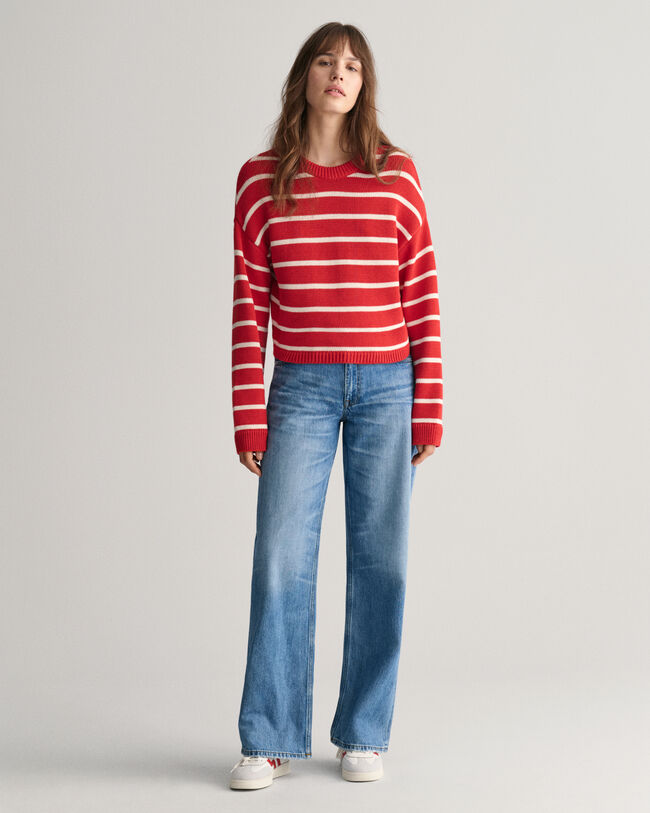 Raidallinen neulepusero, pyöreä pääntie