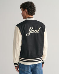 Kevyt GANT Varsity Jacket ‑takki