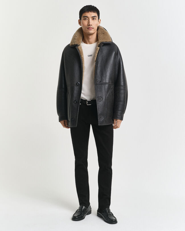 Slim fit ‑mitoitetut Stay Black ‑farkut