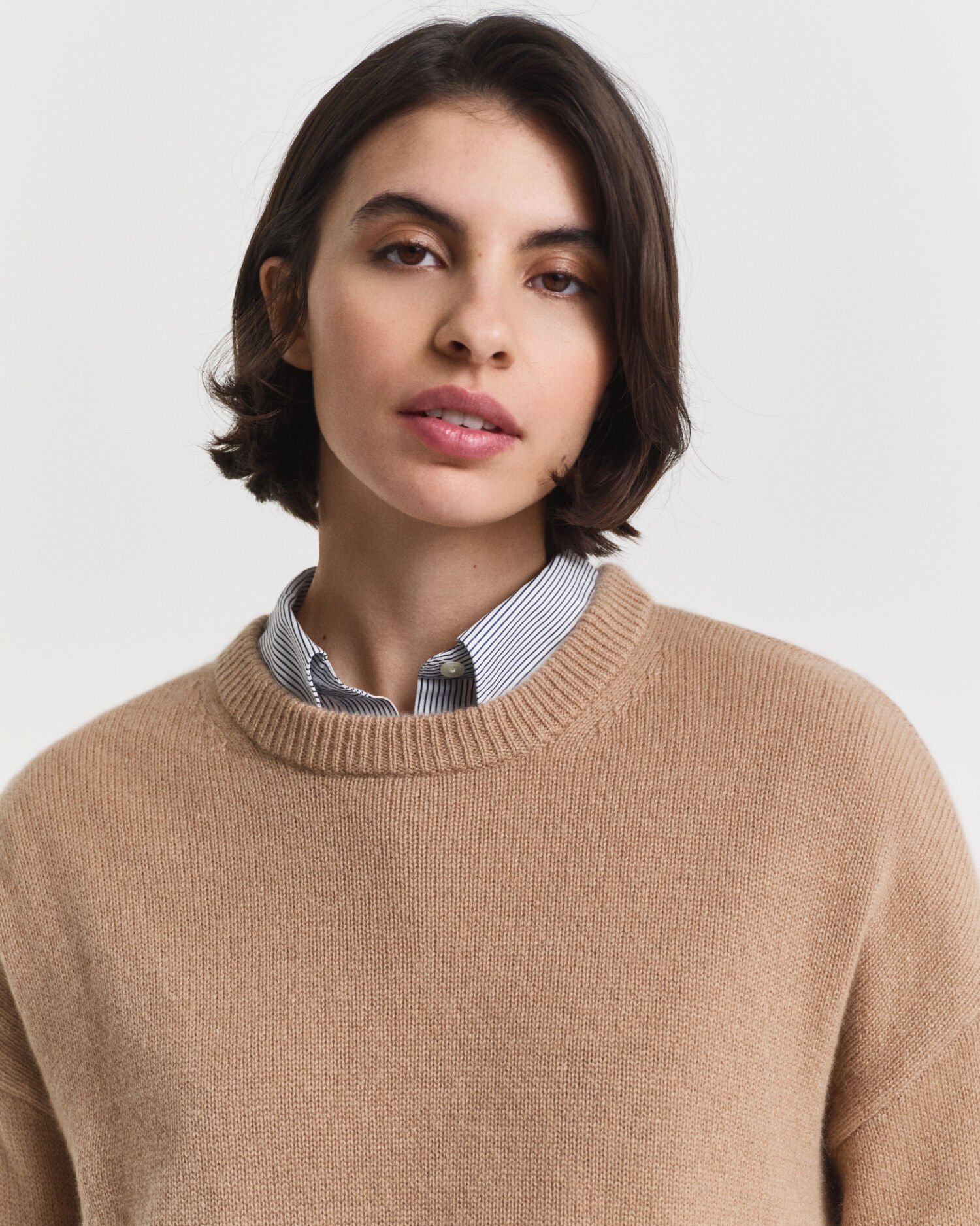 Kašmirvillainen neulepusero, pyöreä pääntie