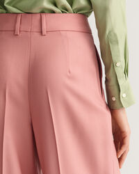 Korkeavyötäröiset leveälahkeiset laskoshousut