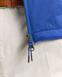 Kevyesti topattu takki