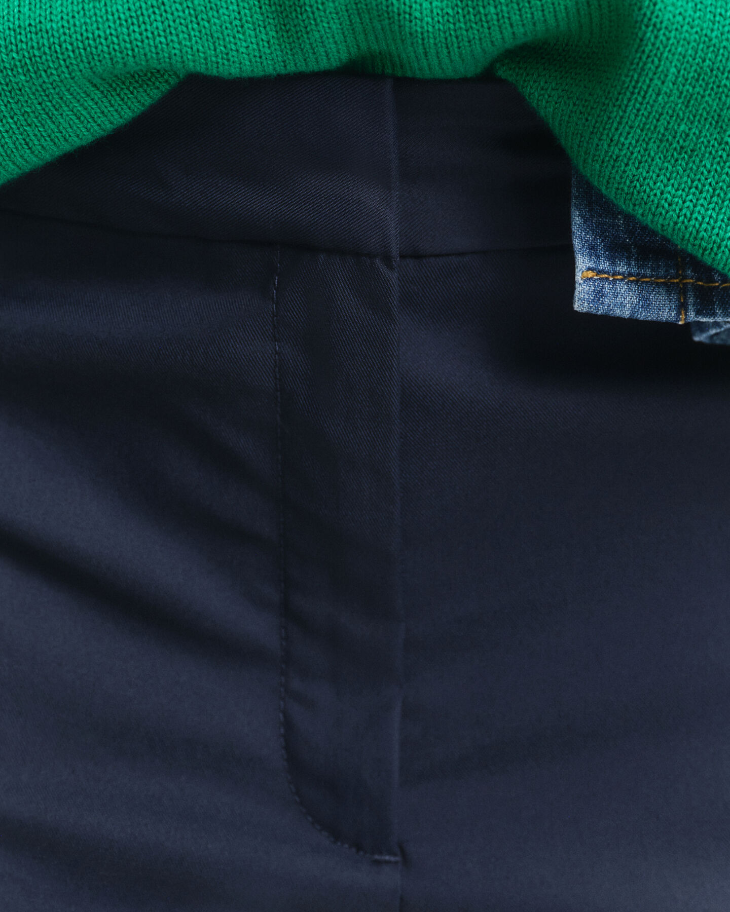 Slim fit ‑mitoitetut housut