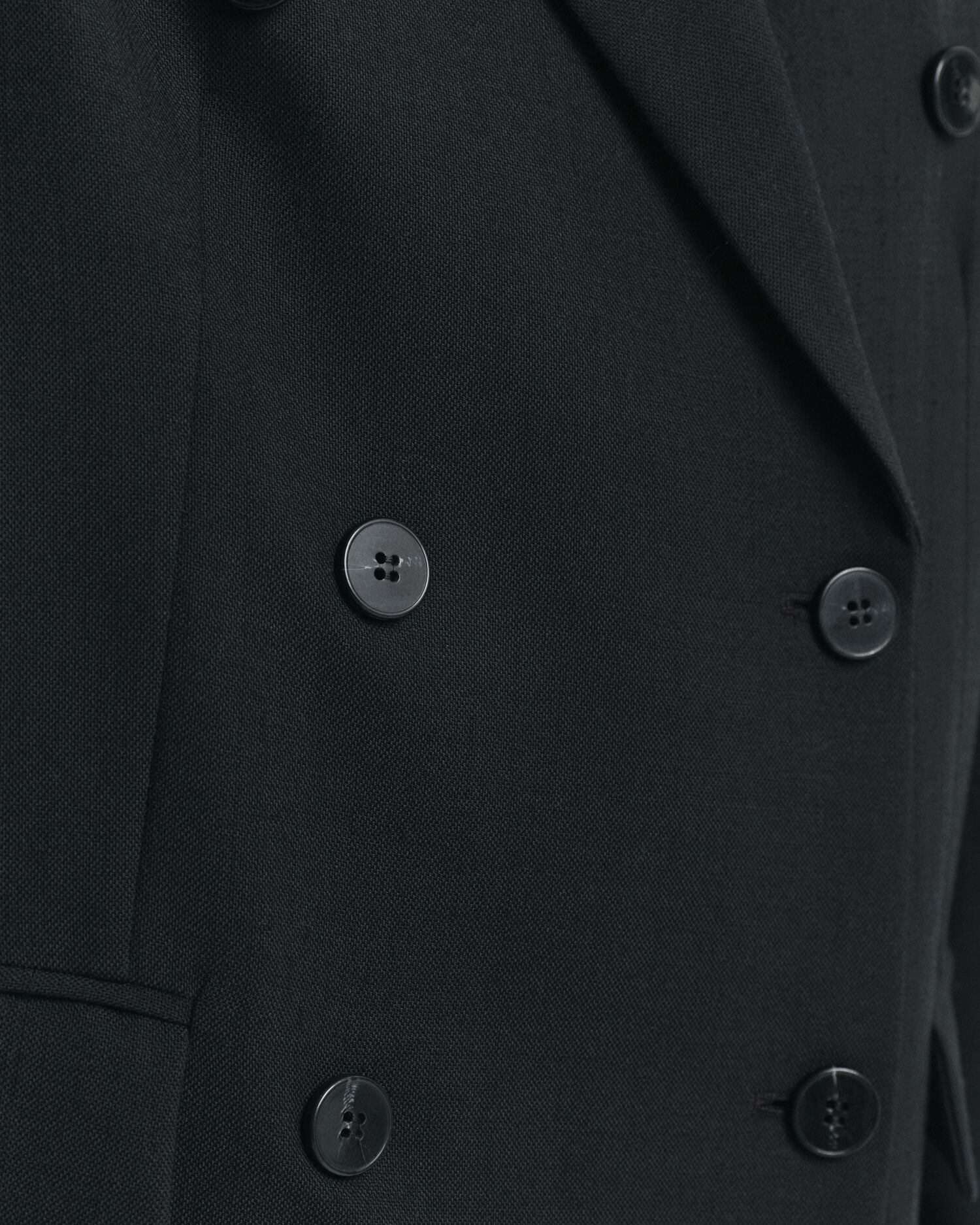 Relaxed fit ‑mitoitettu kaksirivinen Hopsack-villasekoitebleiseri