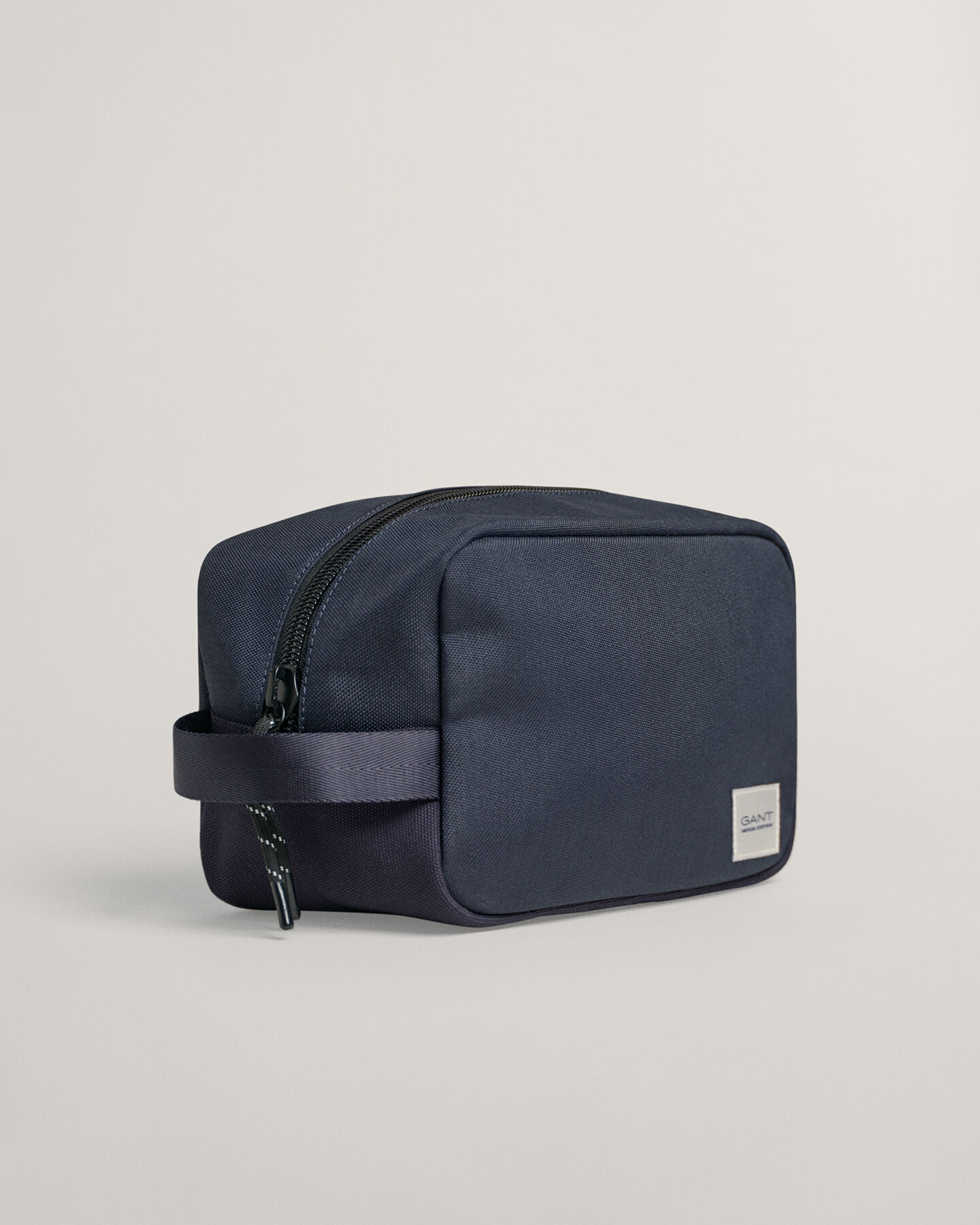 Kontrastiv&auml;rinen toilettilaukku