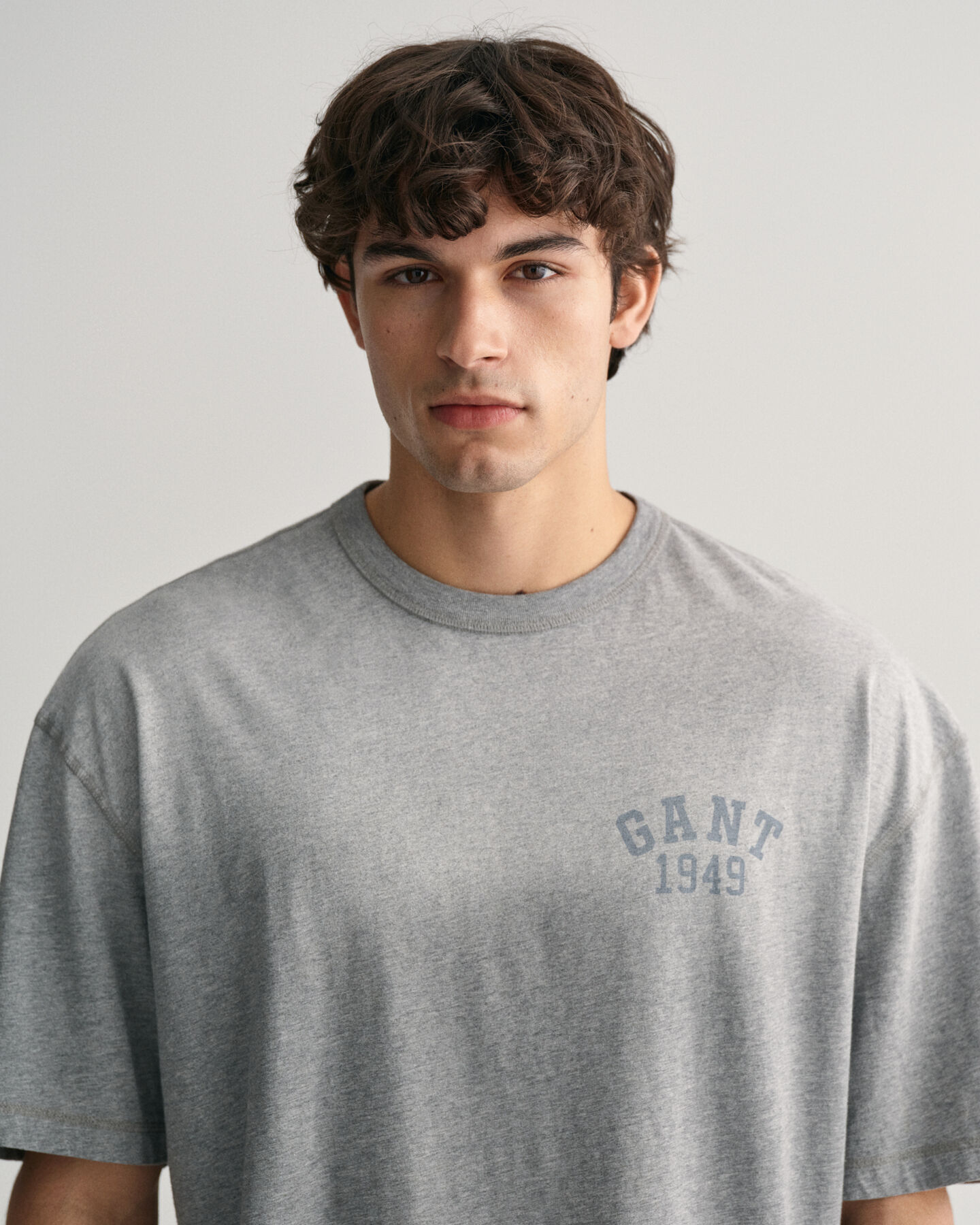 Pesuk&auml;sitelty t‑paita