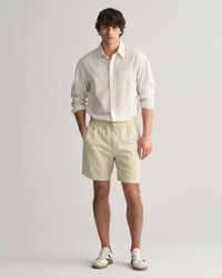 Puuvilla-pellavashortsit