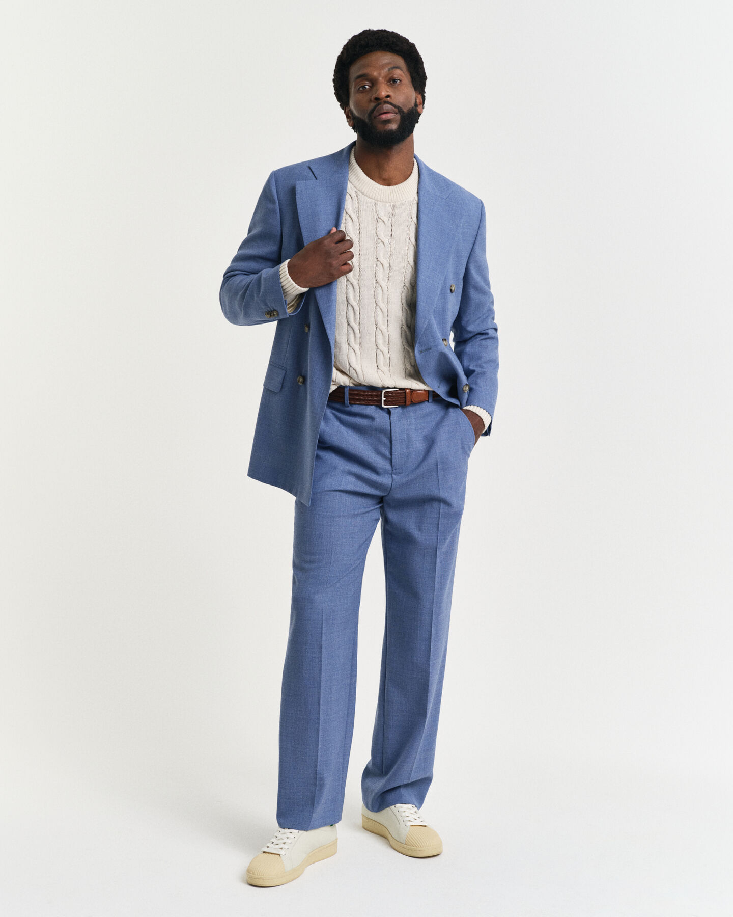 Relaxed&nbsp;fit ‑mitoitetut villakankaiset Moulin&eacute;-puvunhousut