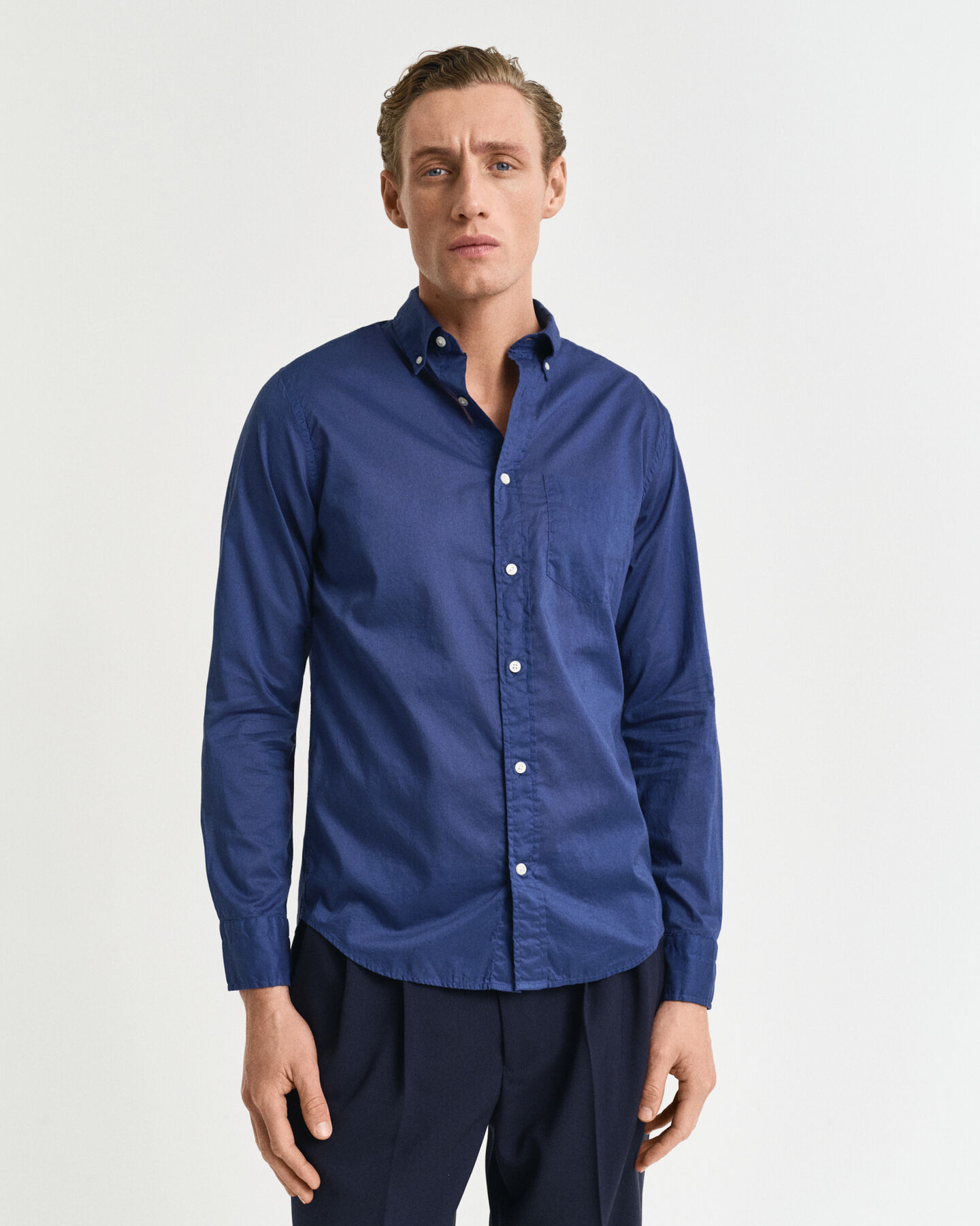 Regular fit ‑mitoitettu Sunfaded-voileepaita