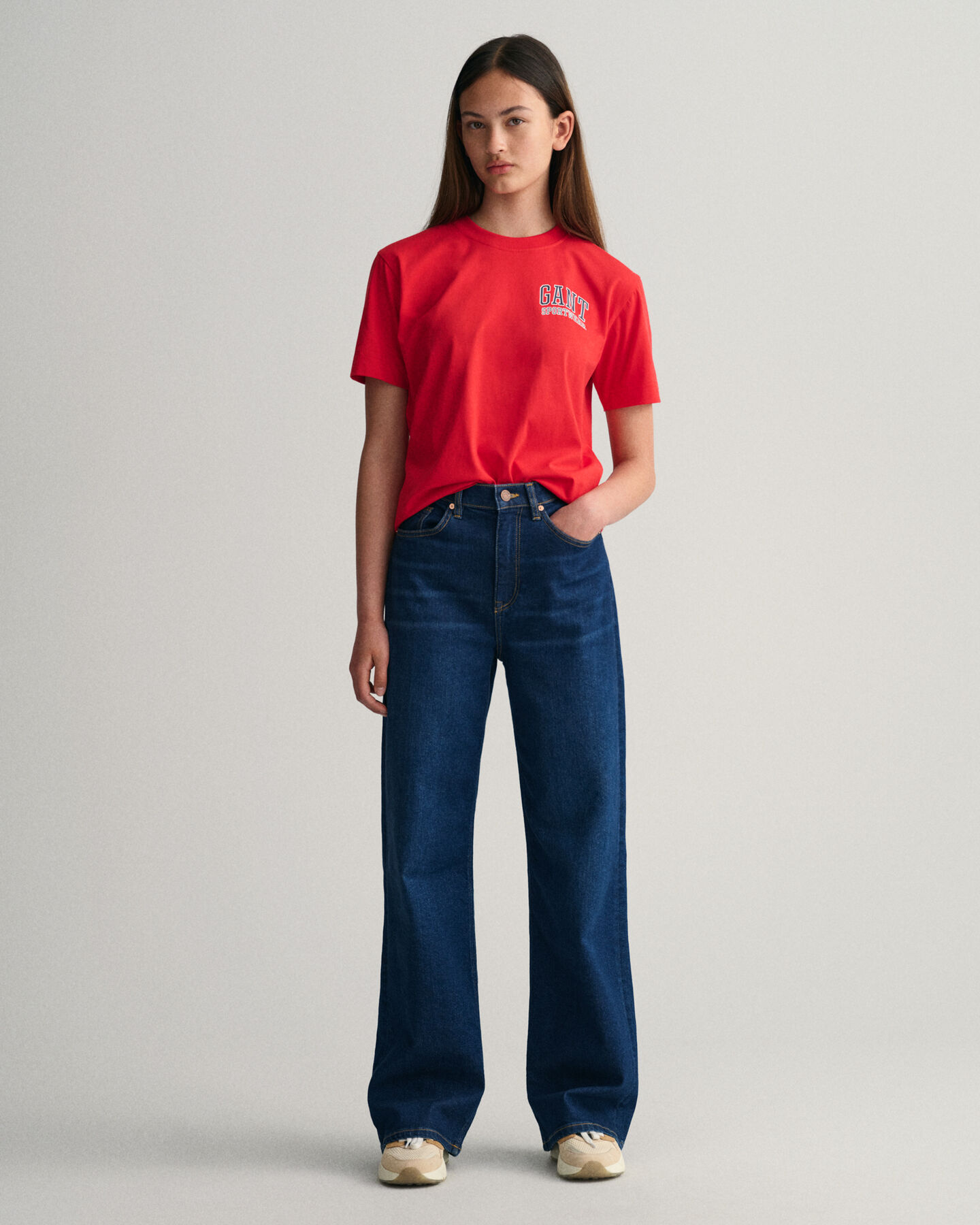 Teens‑malliston Crest Shield ‑t‑paita