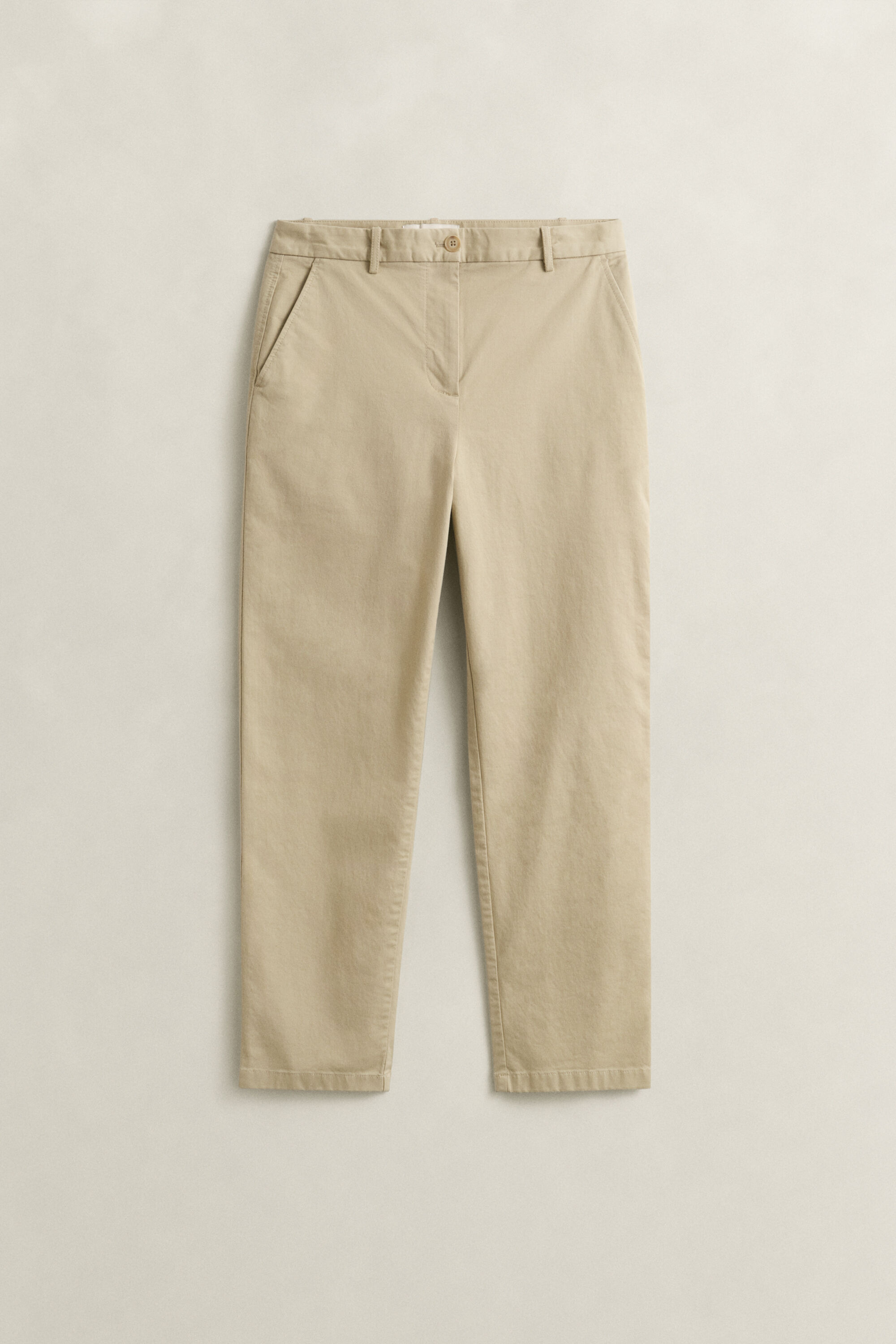 Slim fit ‑mitoitetut chinot