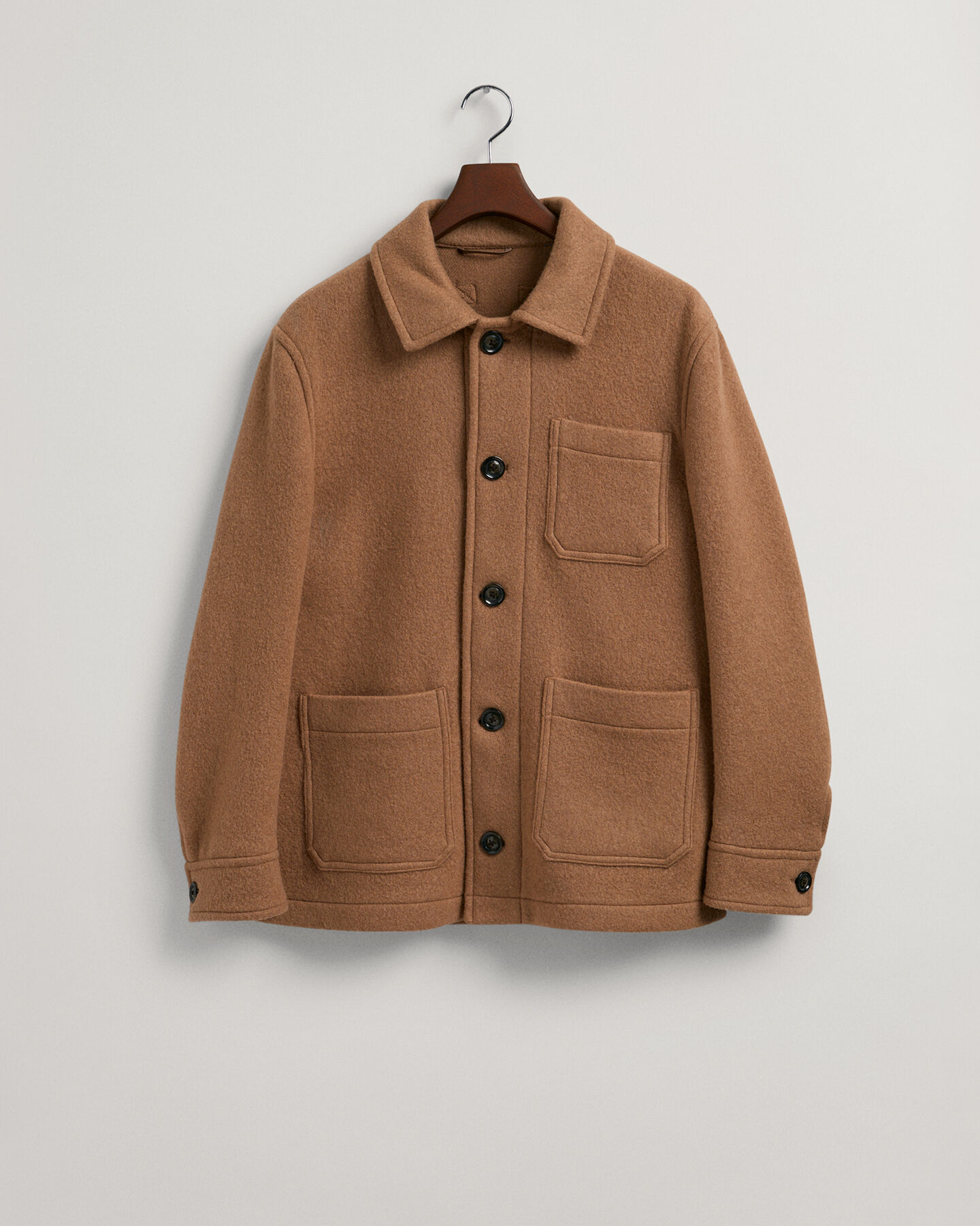 Lyhyt villakangastakki