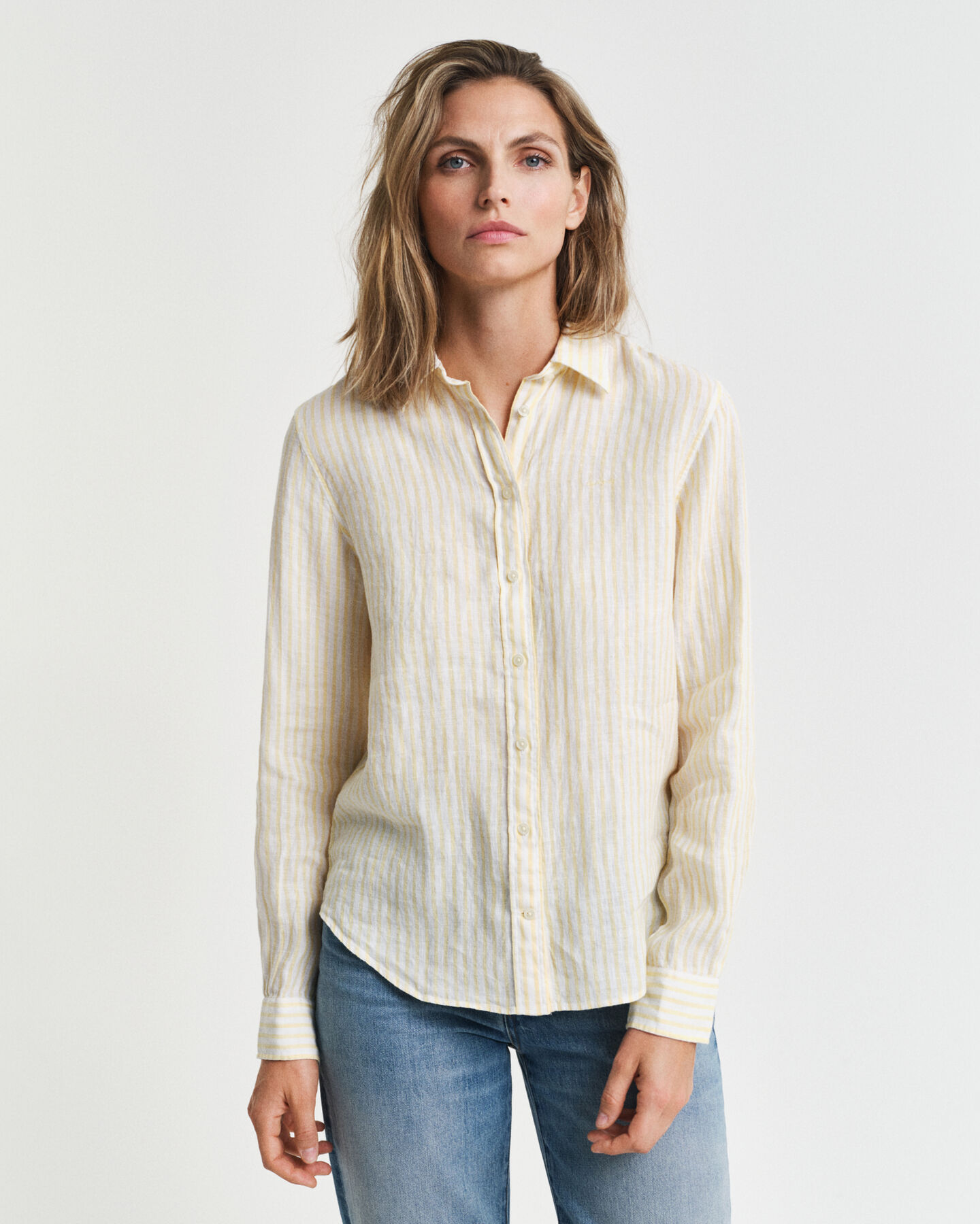 Regular fit ‑mitoitettu raidallinen pellavapaita