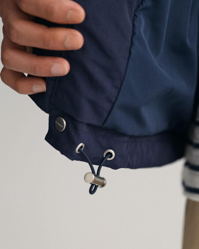 Raglanhihainen takki