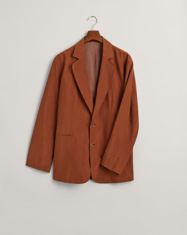 Relaxed&nbsp;fit ‑mitoitettu silkkibleiseri