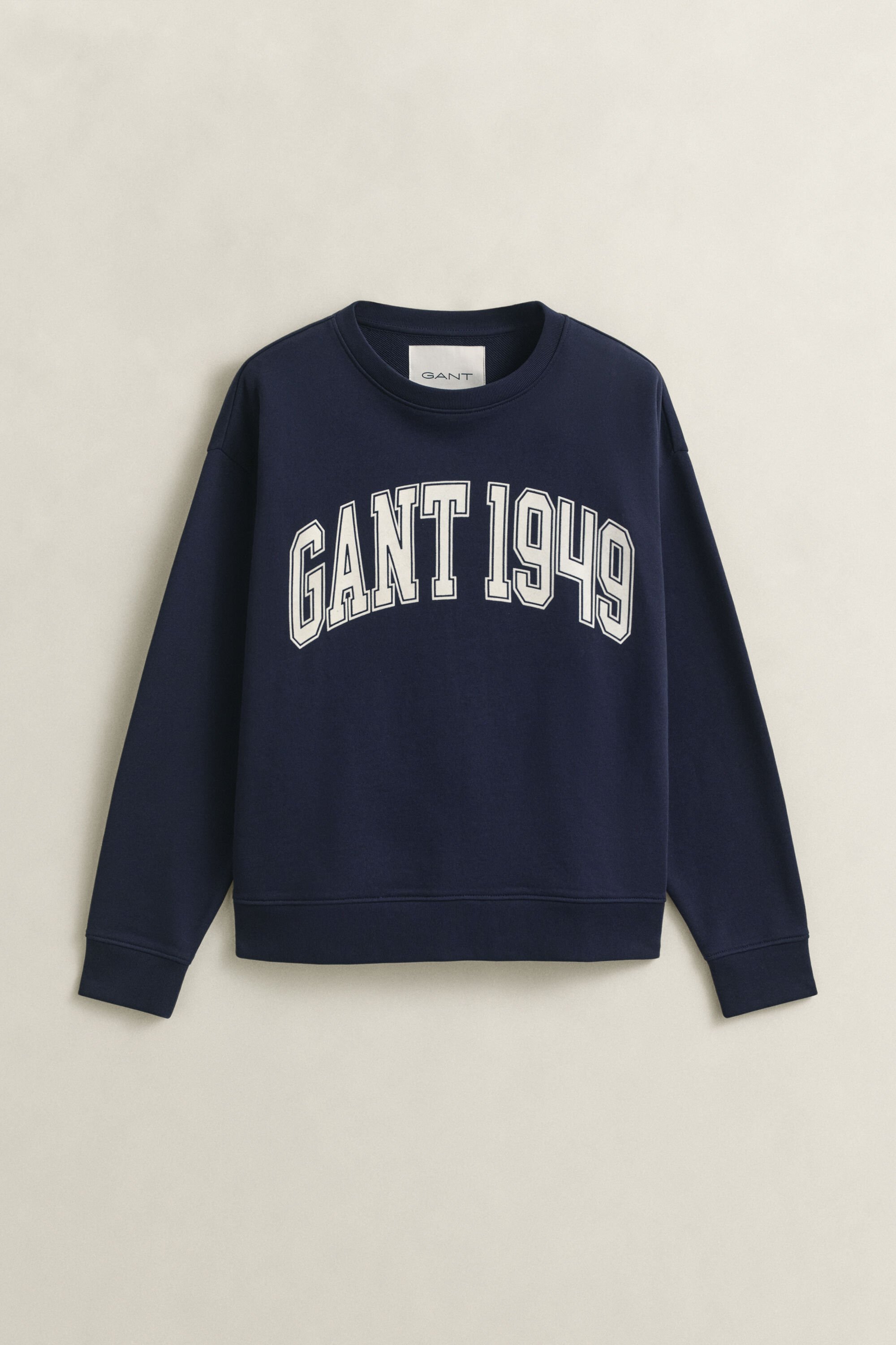 Graphic-collegepaita, pyöreä pääntie