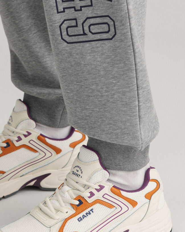 Retro Shield ‑collegehousut