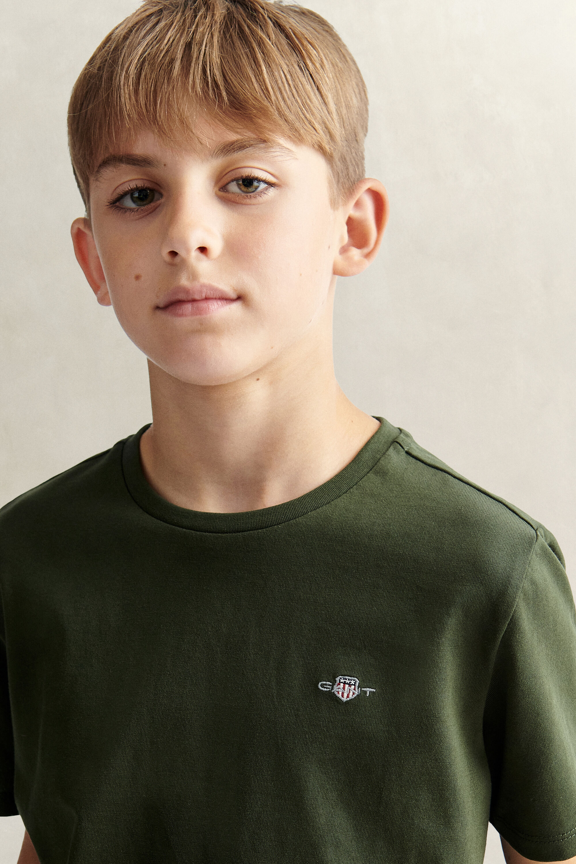 Teens-malliston Shield-t‑paita