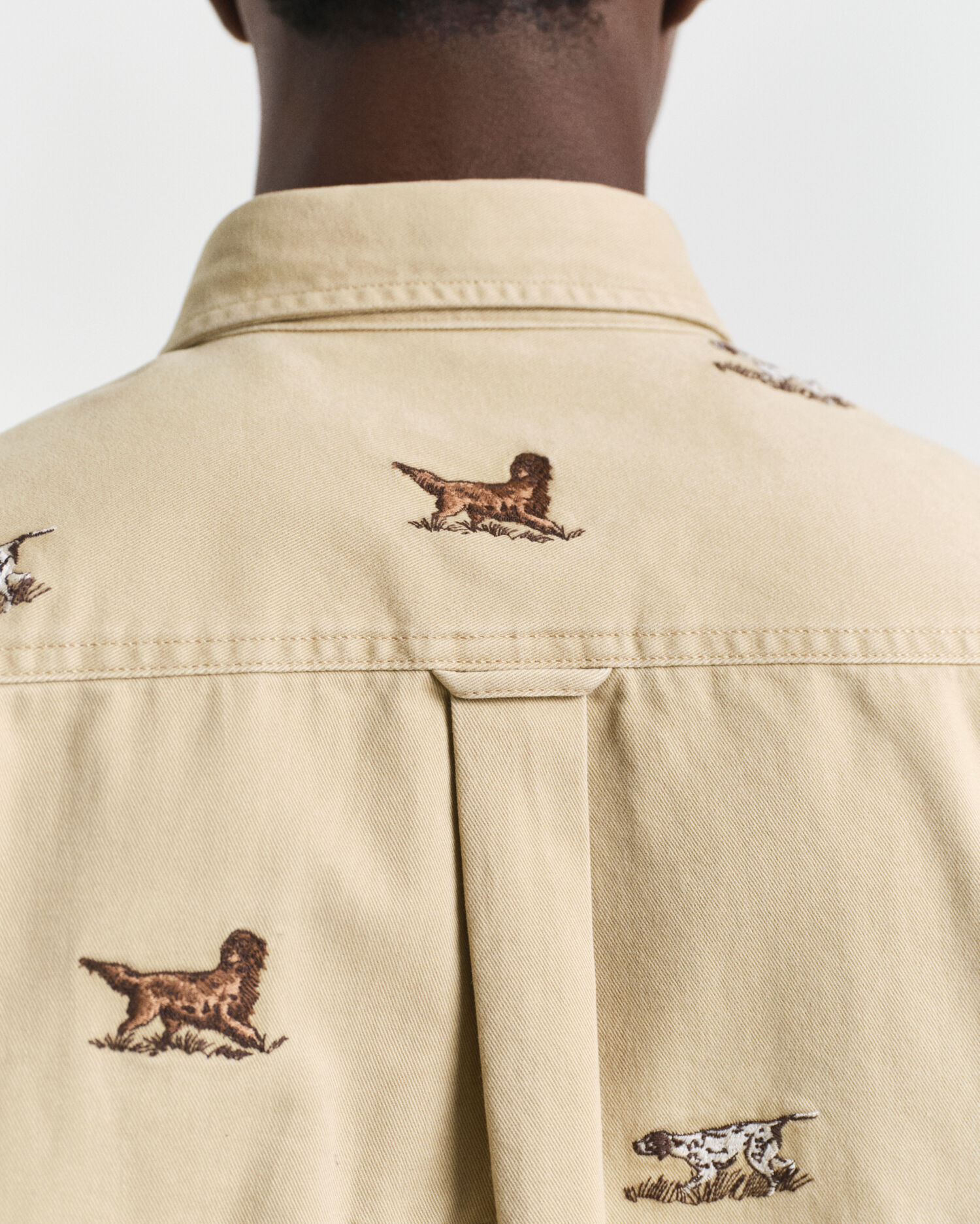 Relaxed fit ‑mitoitettu kirjailtu tvillipaita