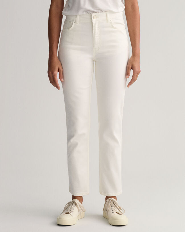 Slim fit ‑mitoitetut valkoiset vajaamittaiset farkut