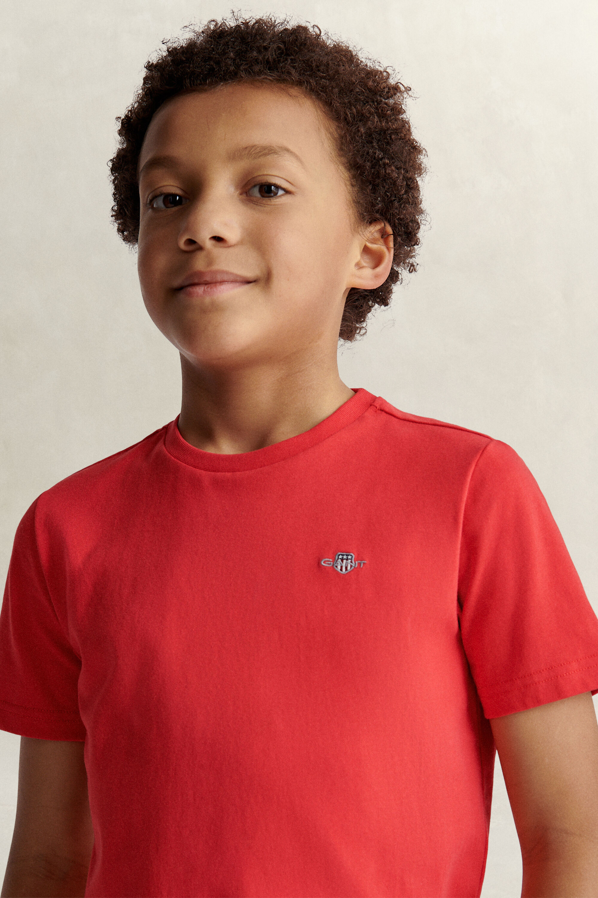 Teens-malliston Shield-t‑paita