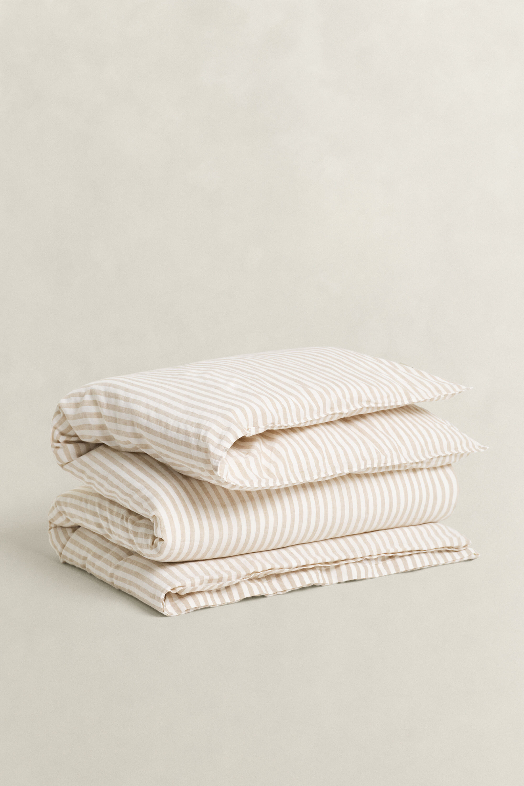 Raidallinen pussilakana parivuoteeseen puuvillan ja pellavan sekoitetta