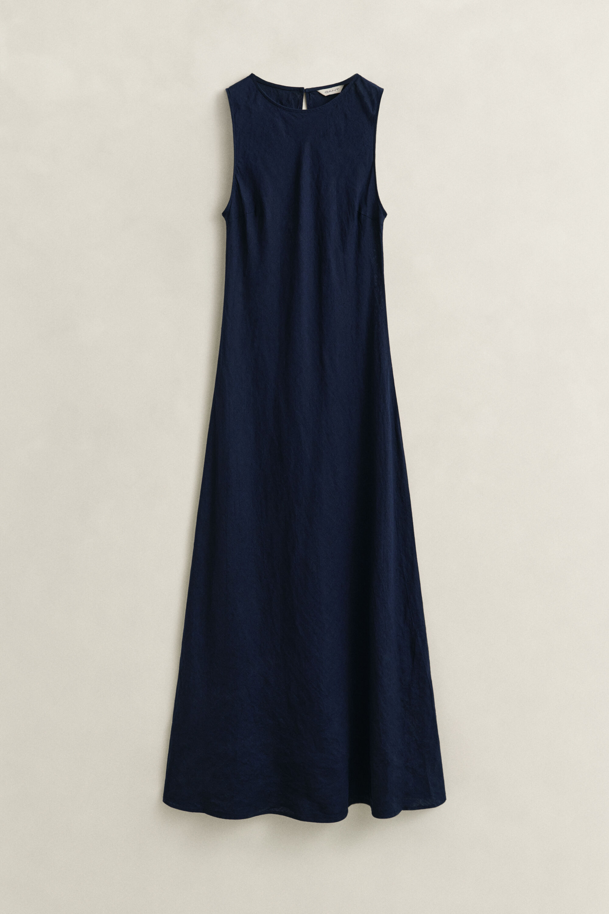 Vinoon leikattu midimittainen pellavamekko