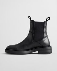 Fallwi-nahkanilkkurit