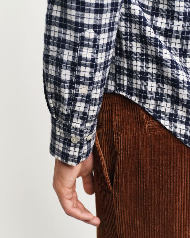 Regular fit ‑mitoitettu ruudullinen flanellipaita