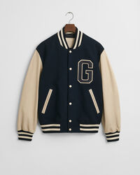 Varsity Jacket nahasta ja muista materiaaleista