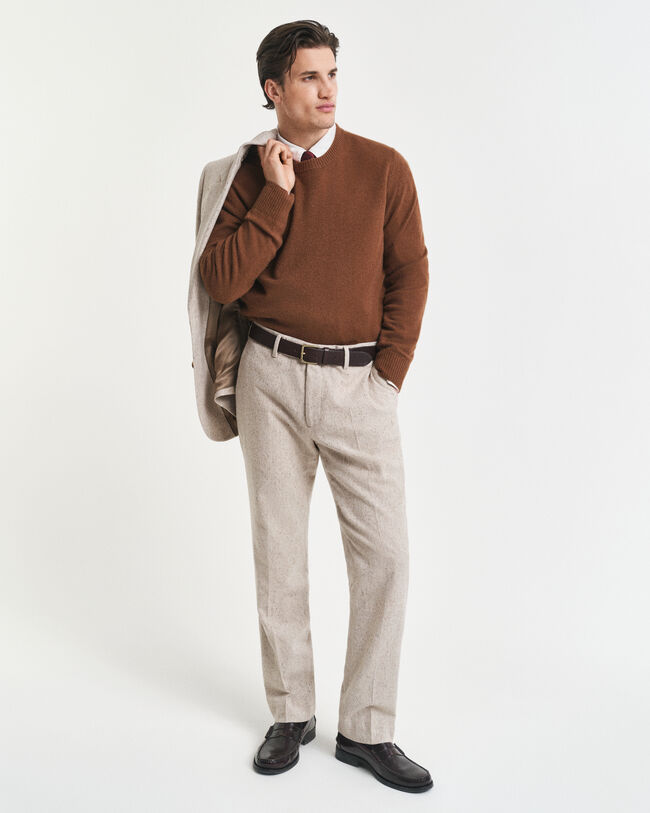 Slim fit ‑mitoitetut Donegal-puvunhousut