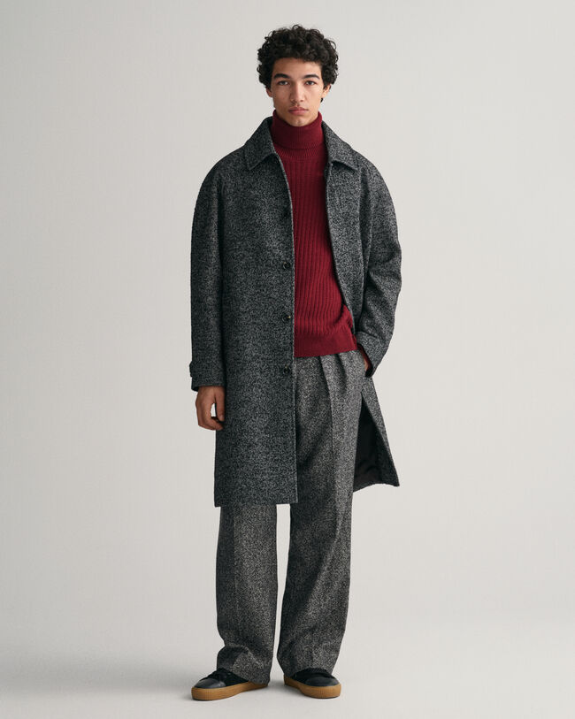 Kohopintainen pooloneule