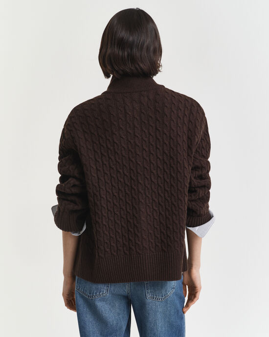 Vetoketjullinen palmikkoneuletakki