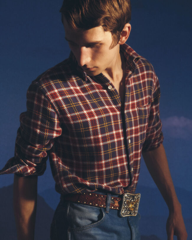 Wrangler x GANT ‑malliston regular fit ‑mitoitettu ruudullinen tvillipaita