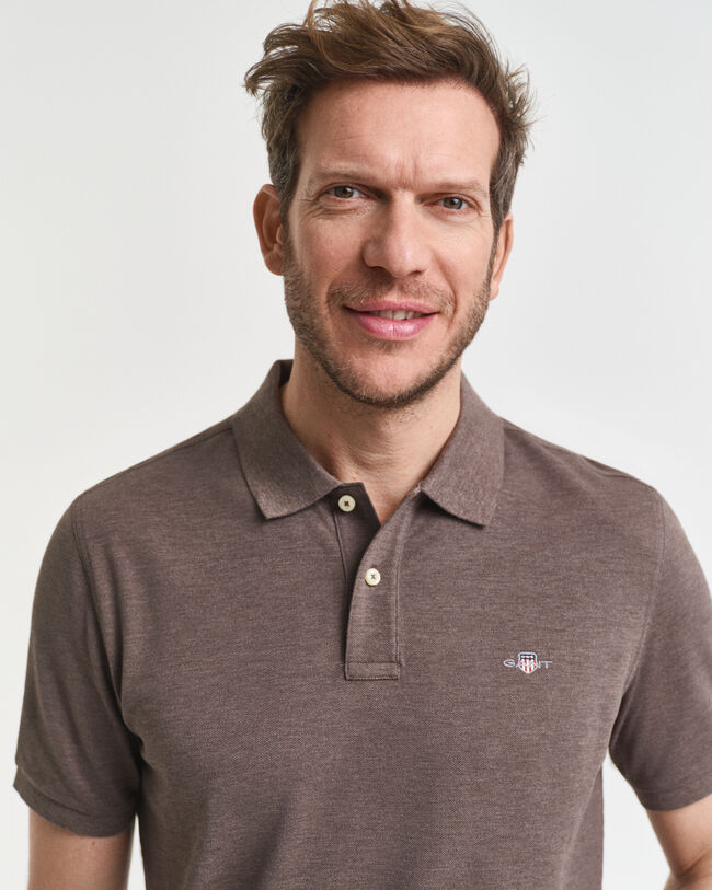 Regular fit -mitoitettu Shield-pikeepaita