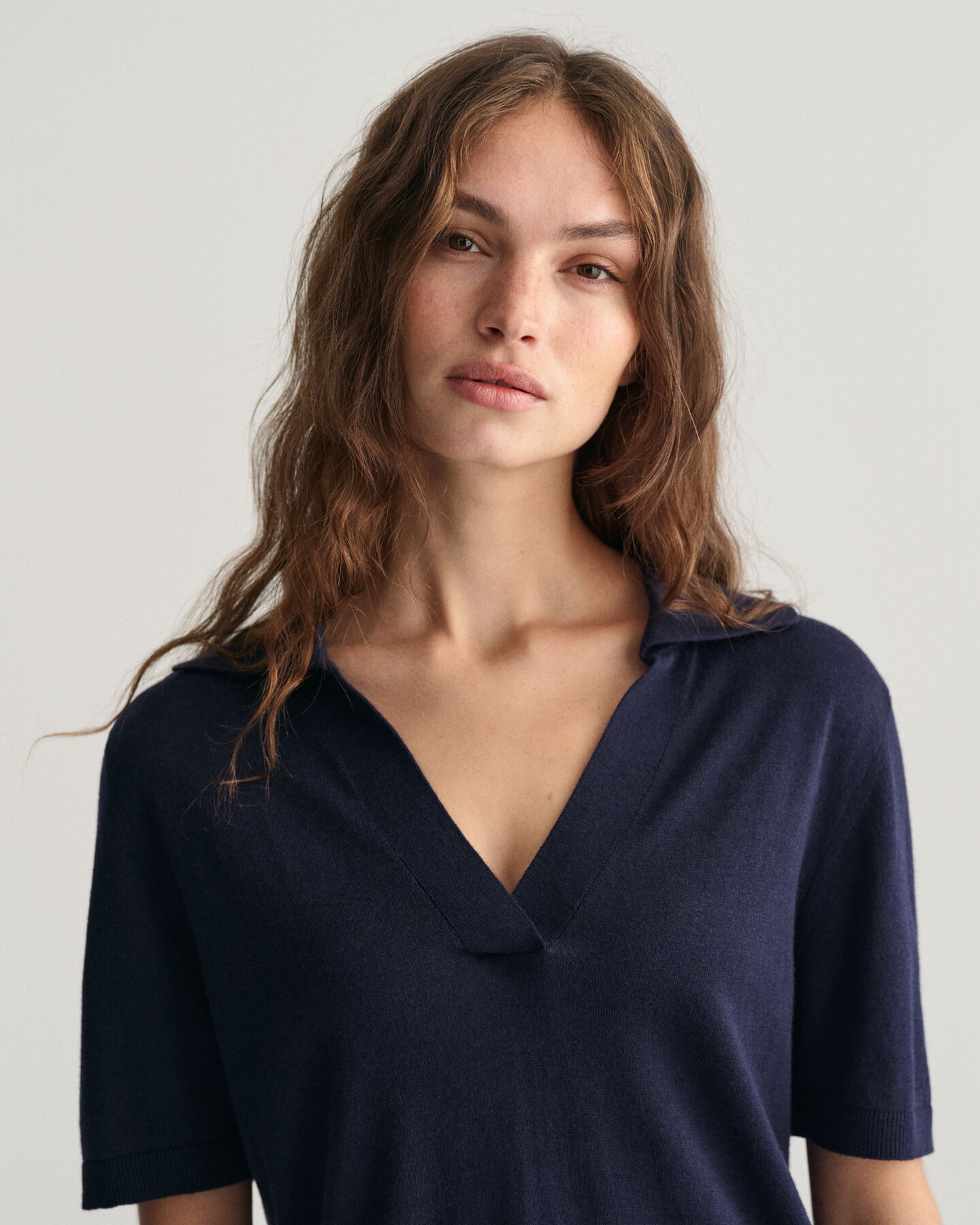 Ohut lyhythihainen Rugger‑neulepaita