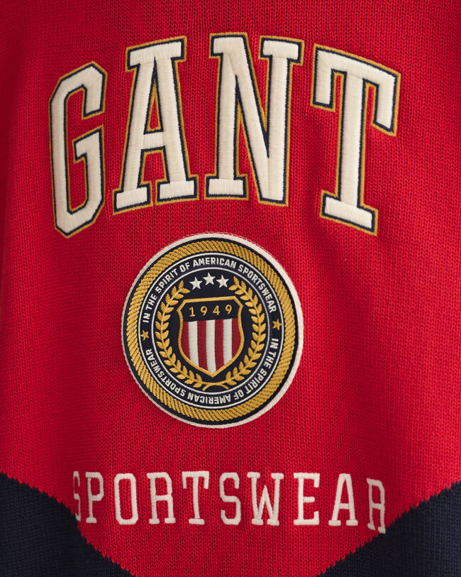 Crest Shield ‑neulepaita, pyöreä pääntie