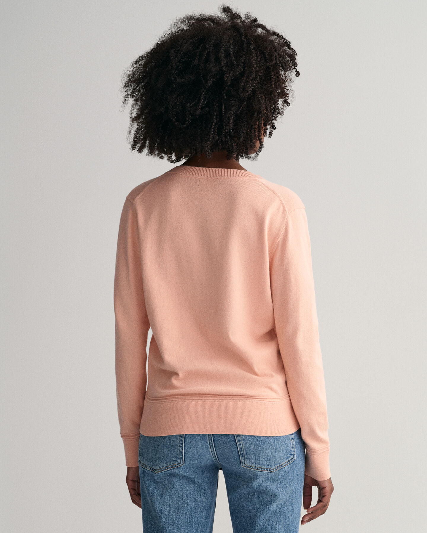 Keve&auml; puuvillaneulepusero, v‑p&auml;&auml;ntie