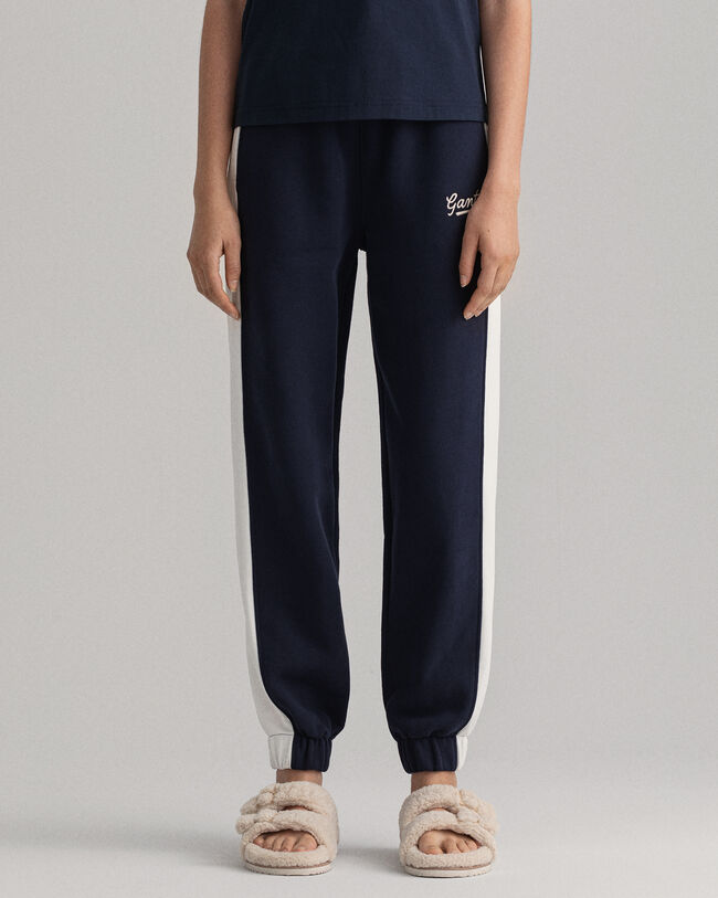 Moniväriset collegehousut