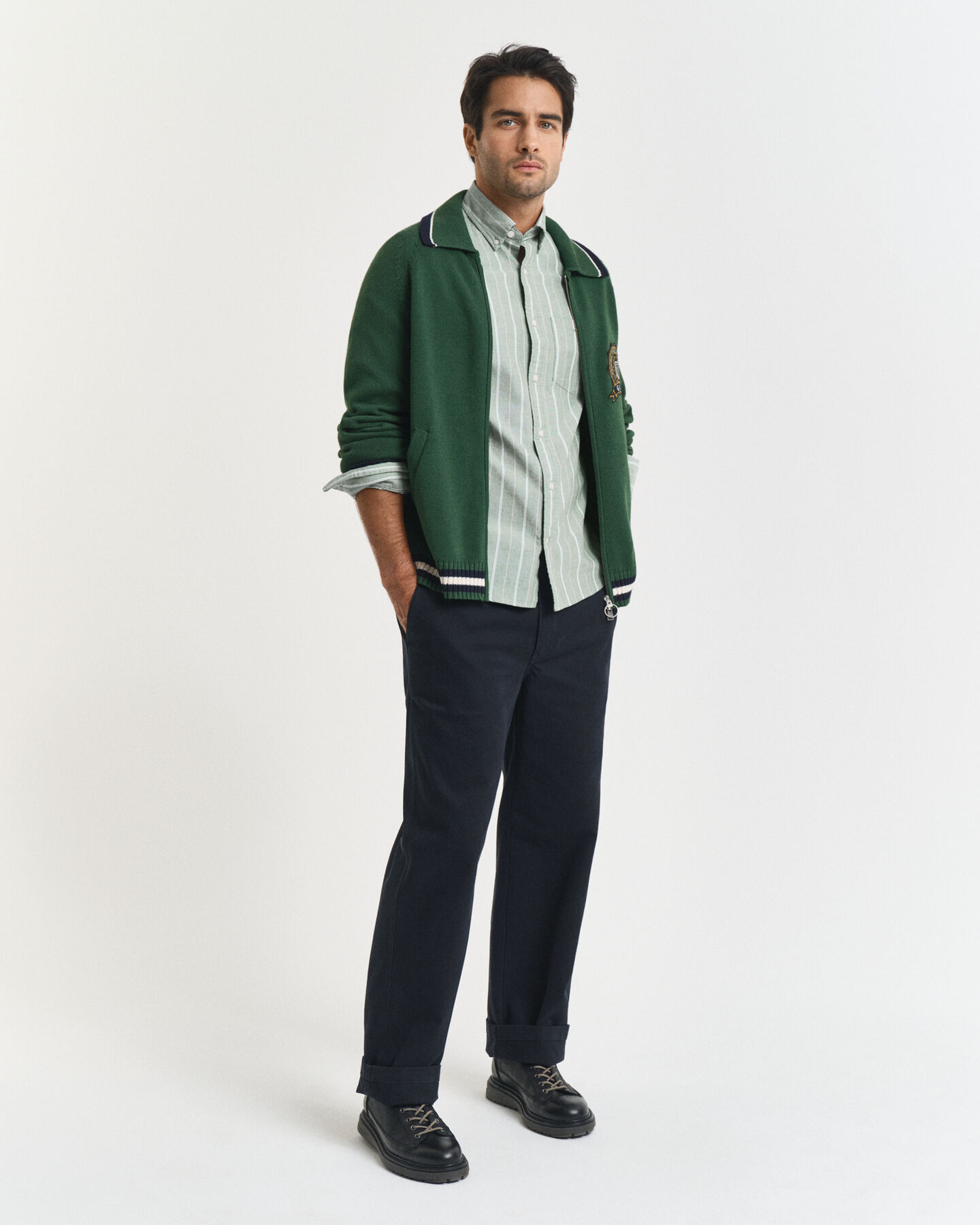 Regular fit ‑mitoitettu raidallinen klassinen oxford-paita