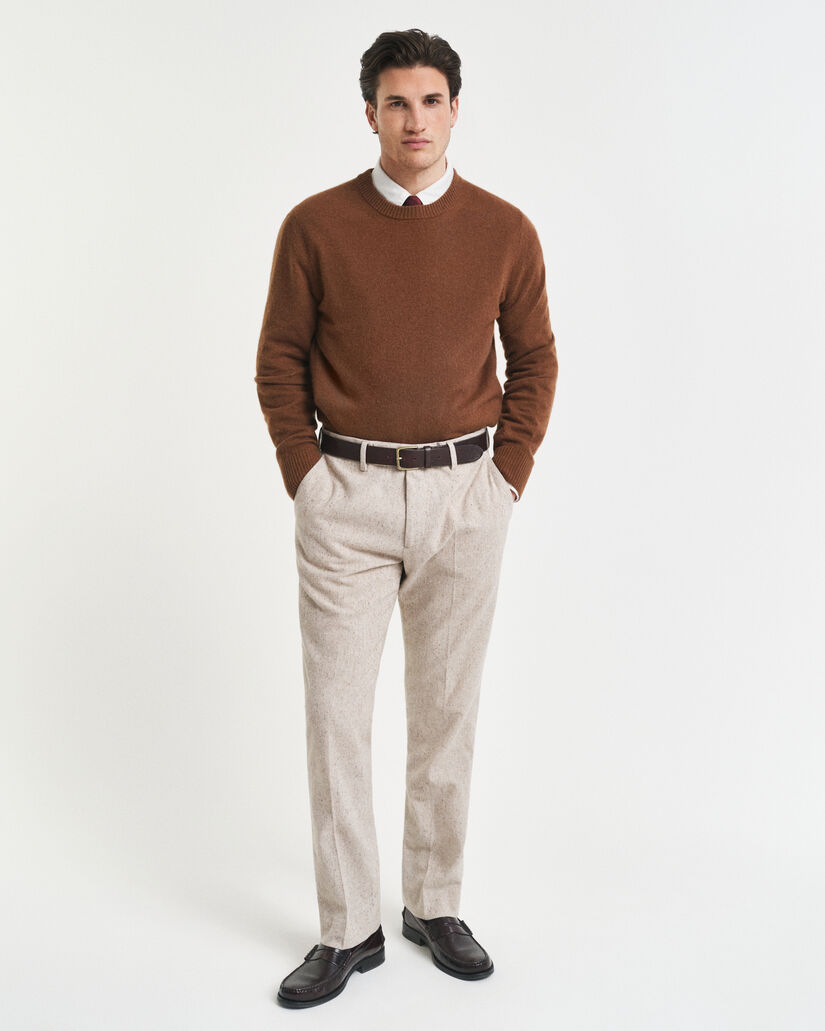 Slim fit ‑mitoitetut Donegal-puvunhousut