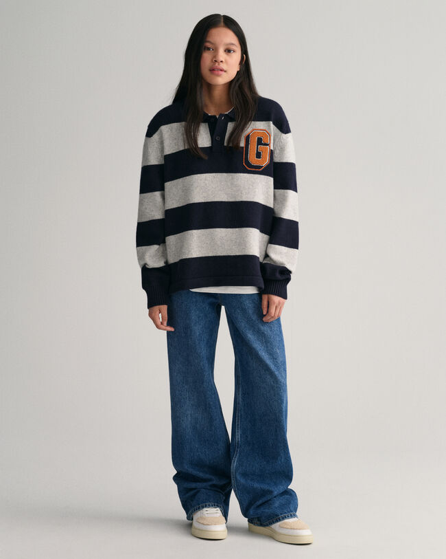 Teen Girls ‑malliston leve&auml;lahkeiset farkut